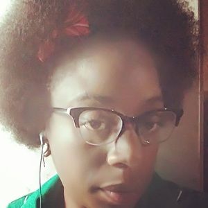 Meet your Posher, Hana